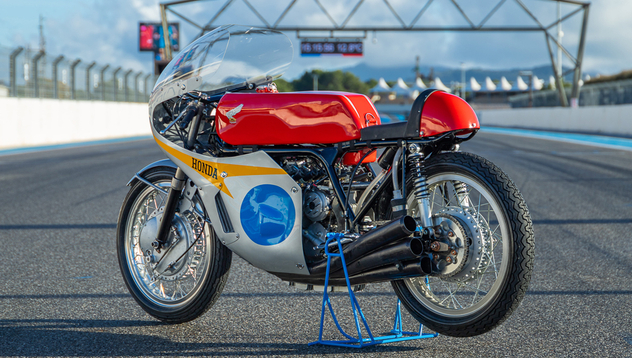 Honda 6 replica RC174